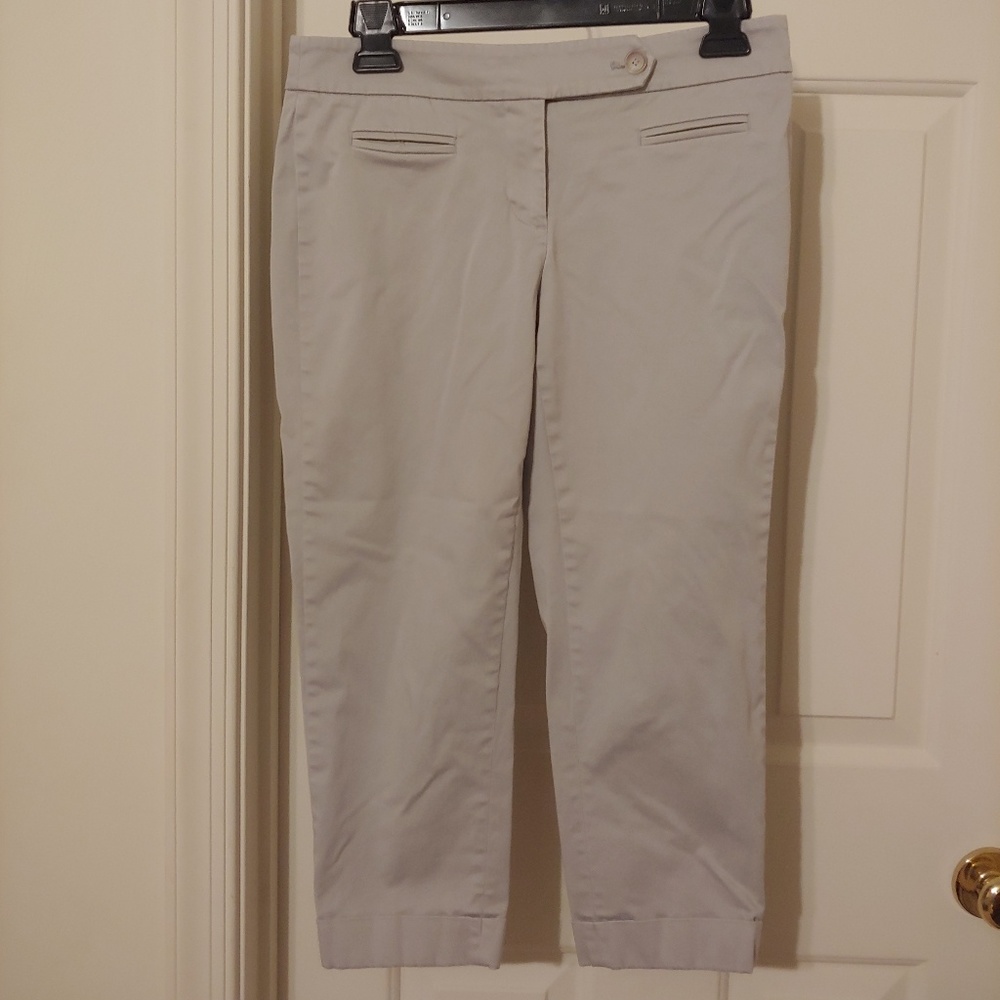 🌸Loft Cropped Pants🌸